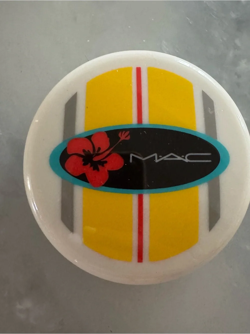 MAC Studio Careblend Pressed Gold Glow Lightly Powder